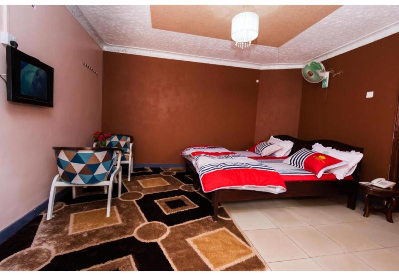 Royal Lake View Gardens Kampala Exterior foto