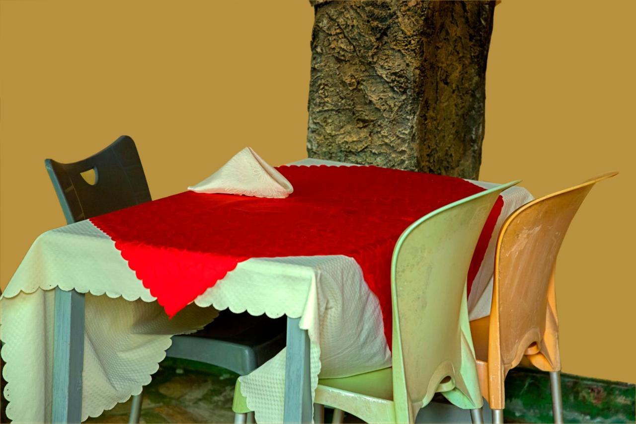 Royal Lake View Gardens Kampala Exterior foto
